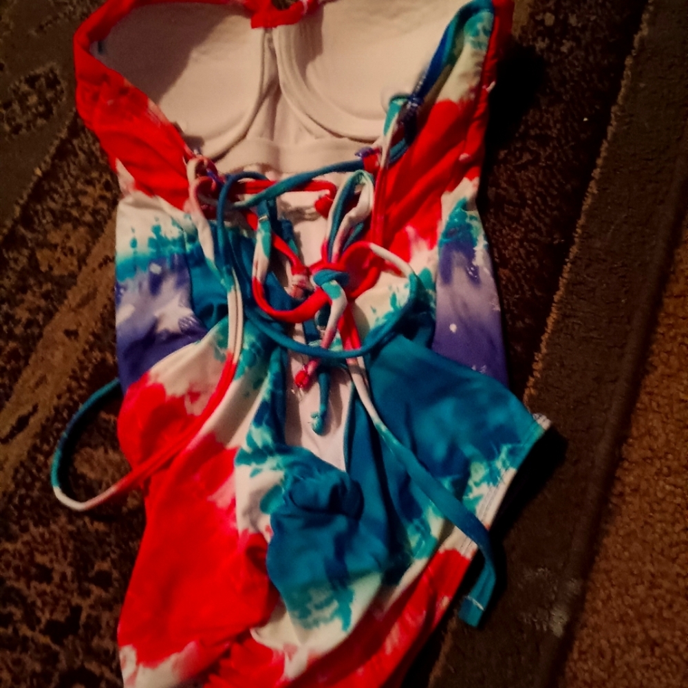 Woman's swimming suit